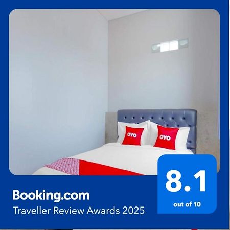 Super Oyo Capital O 90336 Olive Guest House Surabaya Exterior foto